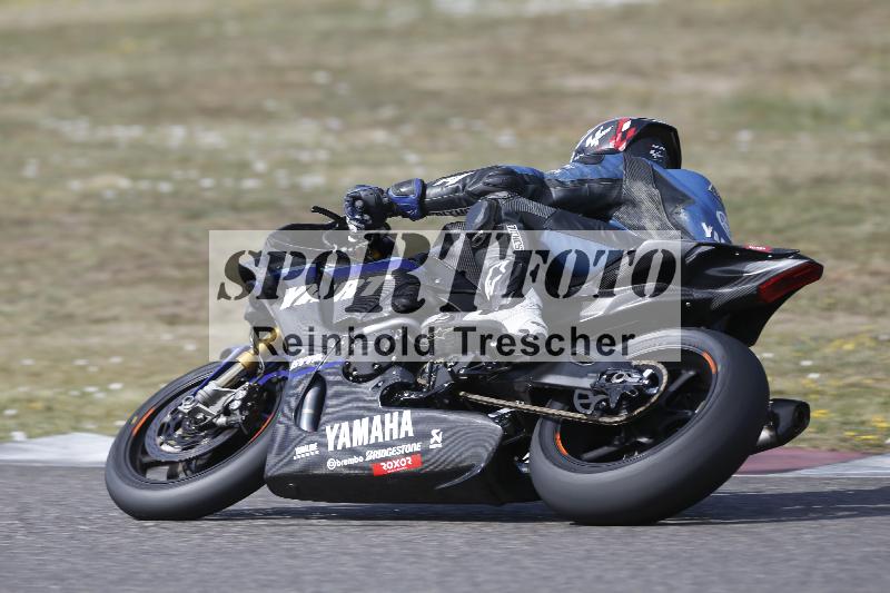 /37 09.08.2026  Pluess Motosport ADR/Freies Fahren/48
